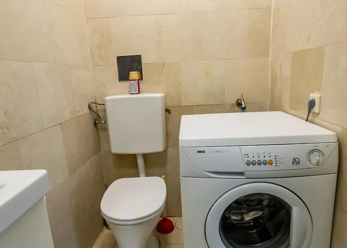 Duplex - 3 Bedrooms - Bright Living Apartment *
