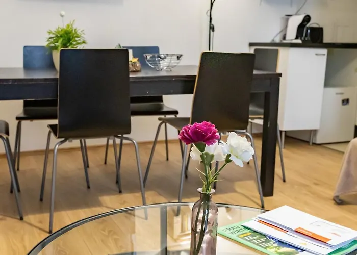 Apartment Duplex - 3 Bedrooms - Bright Living