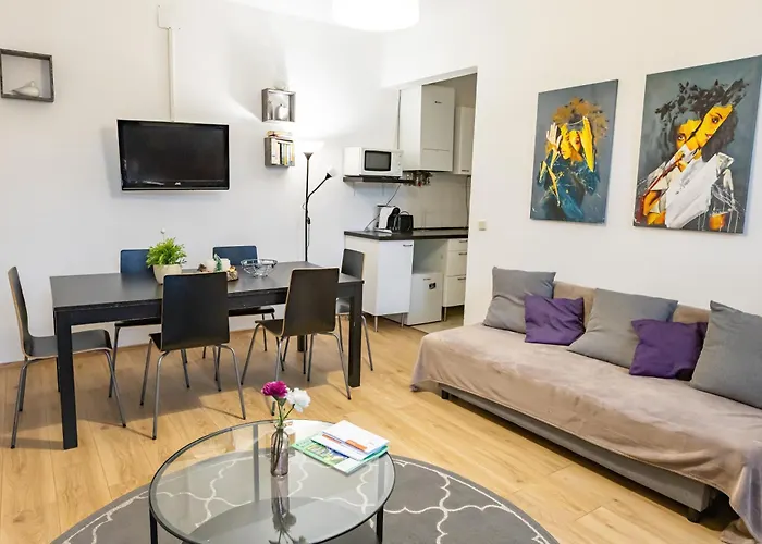 Apartment Duplex - 3 Bedrooms - Bright Living *
